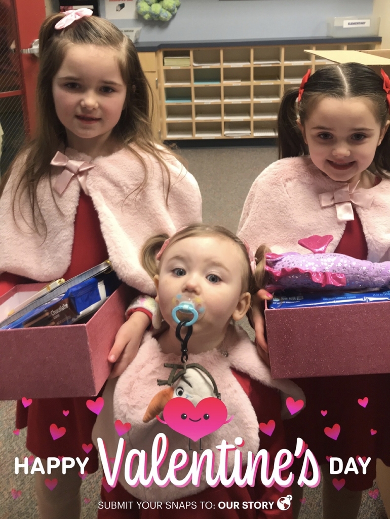 Some of our Courtney family kiddos on Valentine’s Day. 